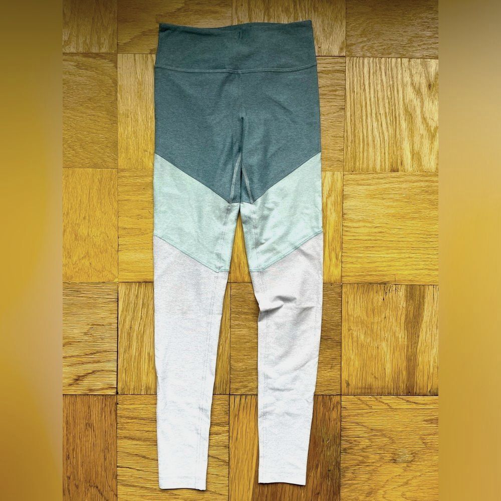Outdoor Voices full length Springs warmup legging green/light grey (fits like S)
